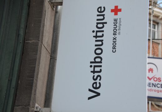 vestiboutique croix rouge