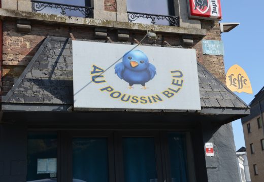 Au poussin bleu